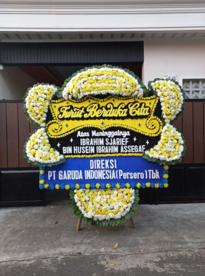 Papan Bunga Duka di Vi Suku